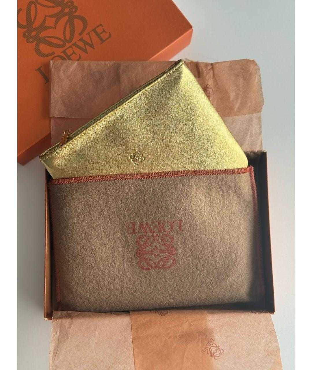 LOEWE Золотая косметичка, фото 7