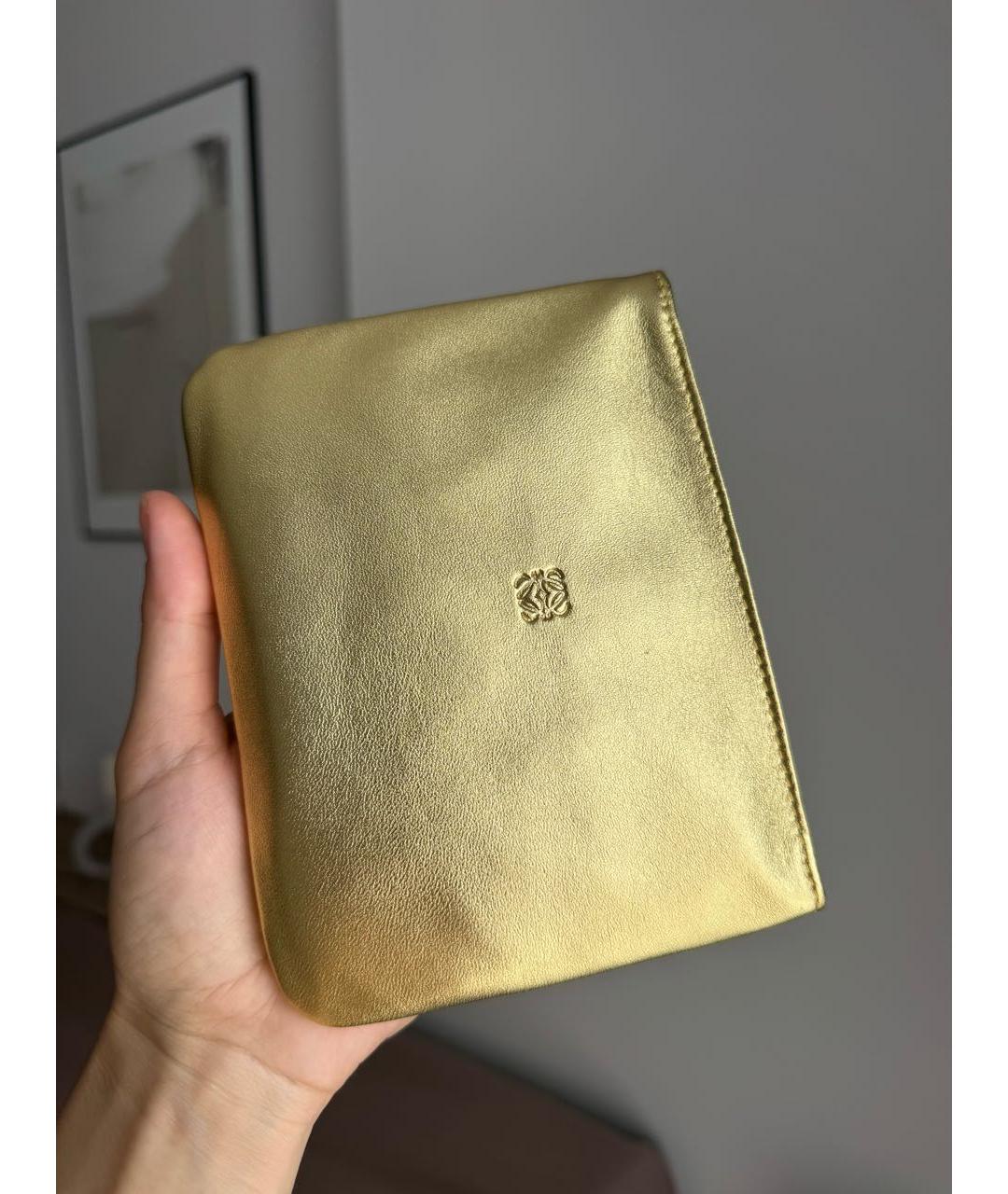 LOEWE Золотая косметичка, фото 5