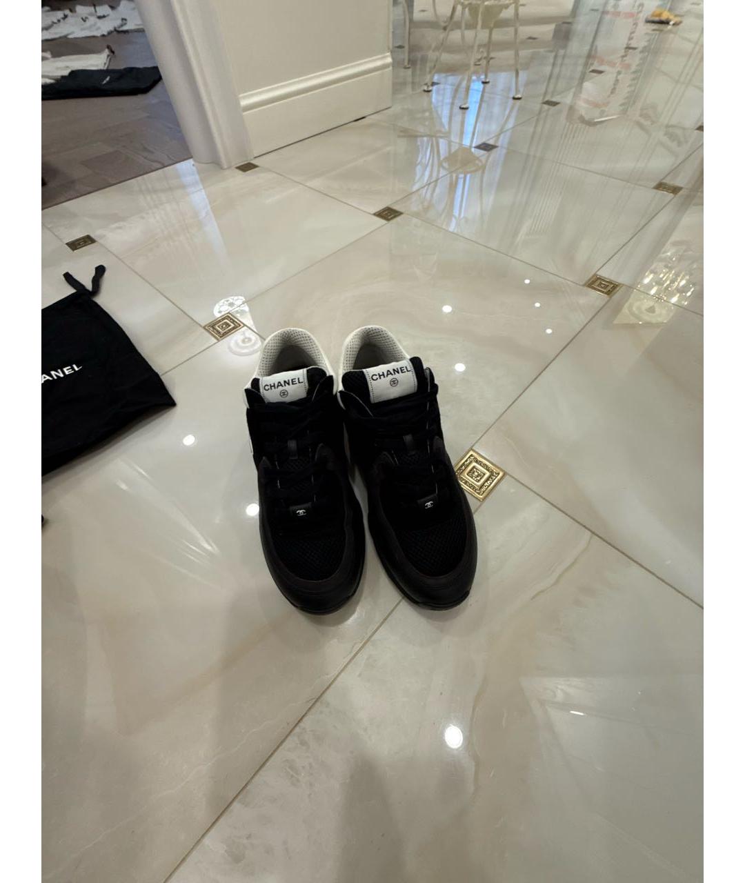 CHANEL Черные низкие кроссовки / кеды, фото 2