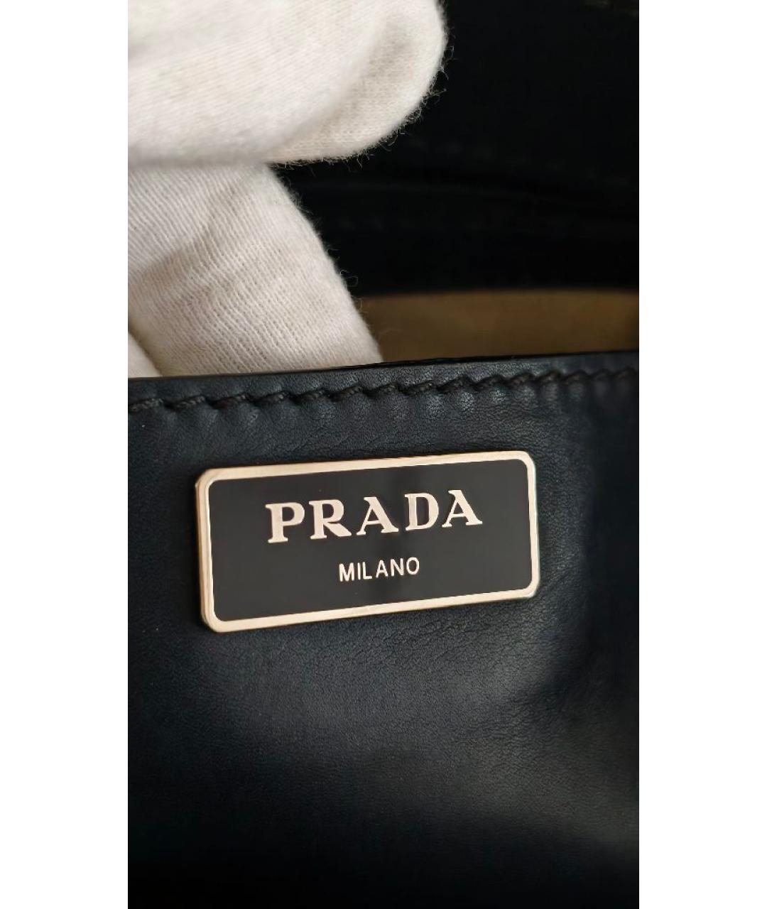 PRADA Черная кожаная сумка с короткими ручками, фото 5