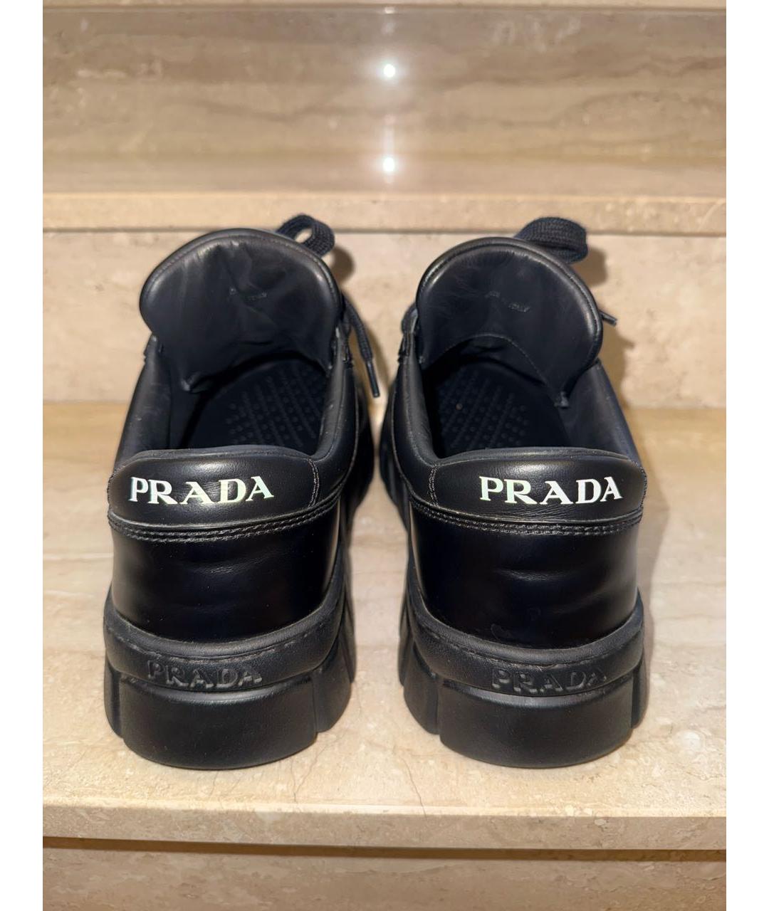 PRADA Черные кожаные низкие кроссовки / кеды, фото 3