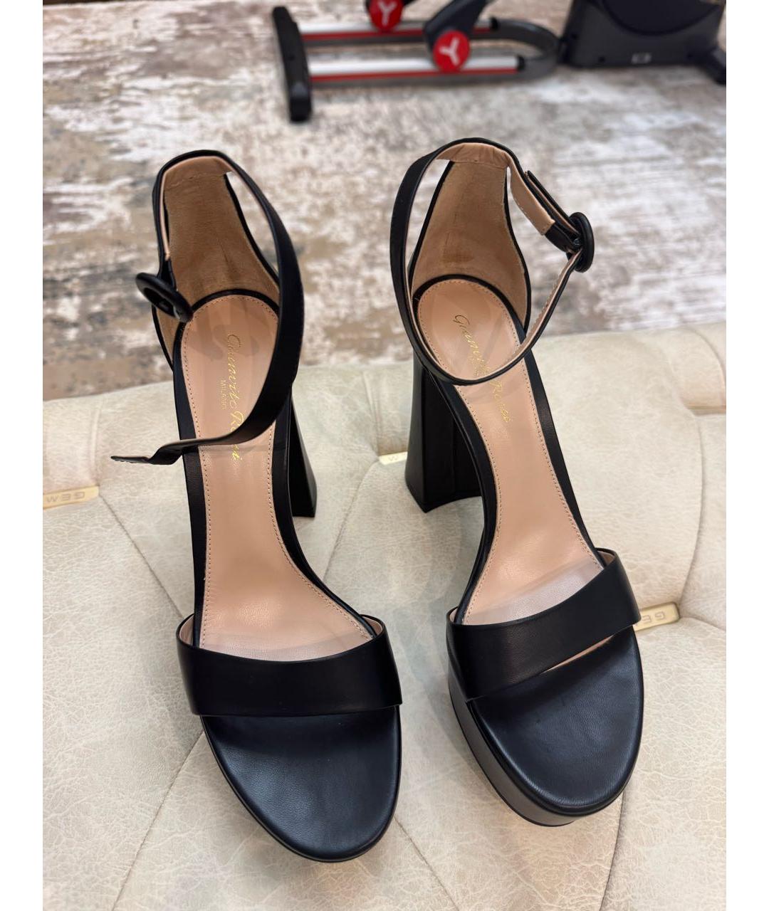 GIANVITO ROSSI Черные кожаные босоножки, фото 2