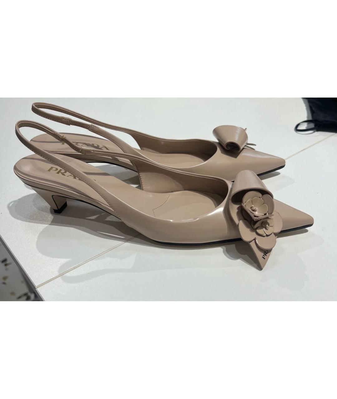 PRADA Бежевые кожаные босоножки, фото 6