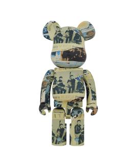 BEARBRICK Скульптура