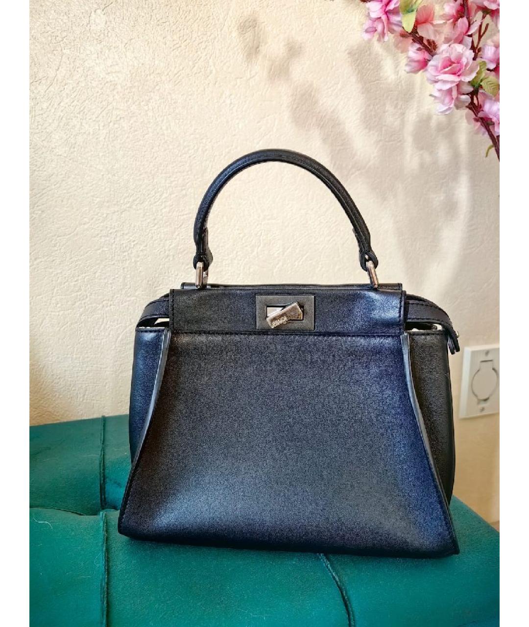 FENDI Черная сумка с короткими ручками из экзотической кожи, фото 10