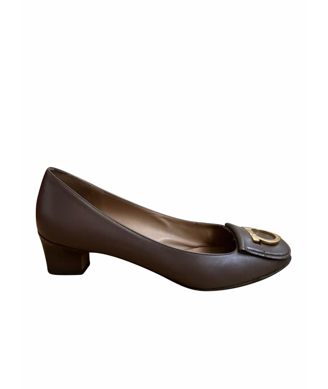 FERRAGAMO Коричневые кожаные лодочки на низком каблуке, фото 1