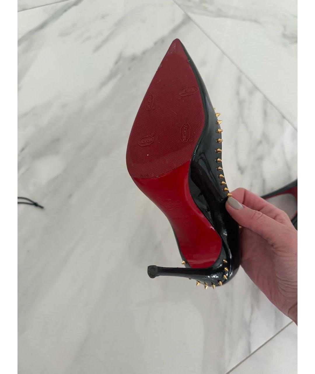 CHRISTIAN LOUBOUTIN Черные туфли из лакированной кожи, фото 7