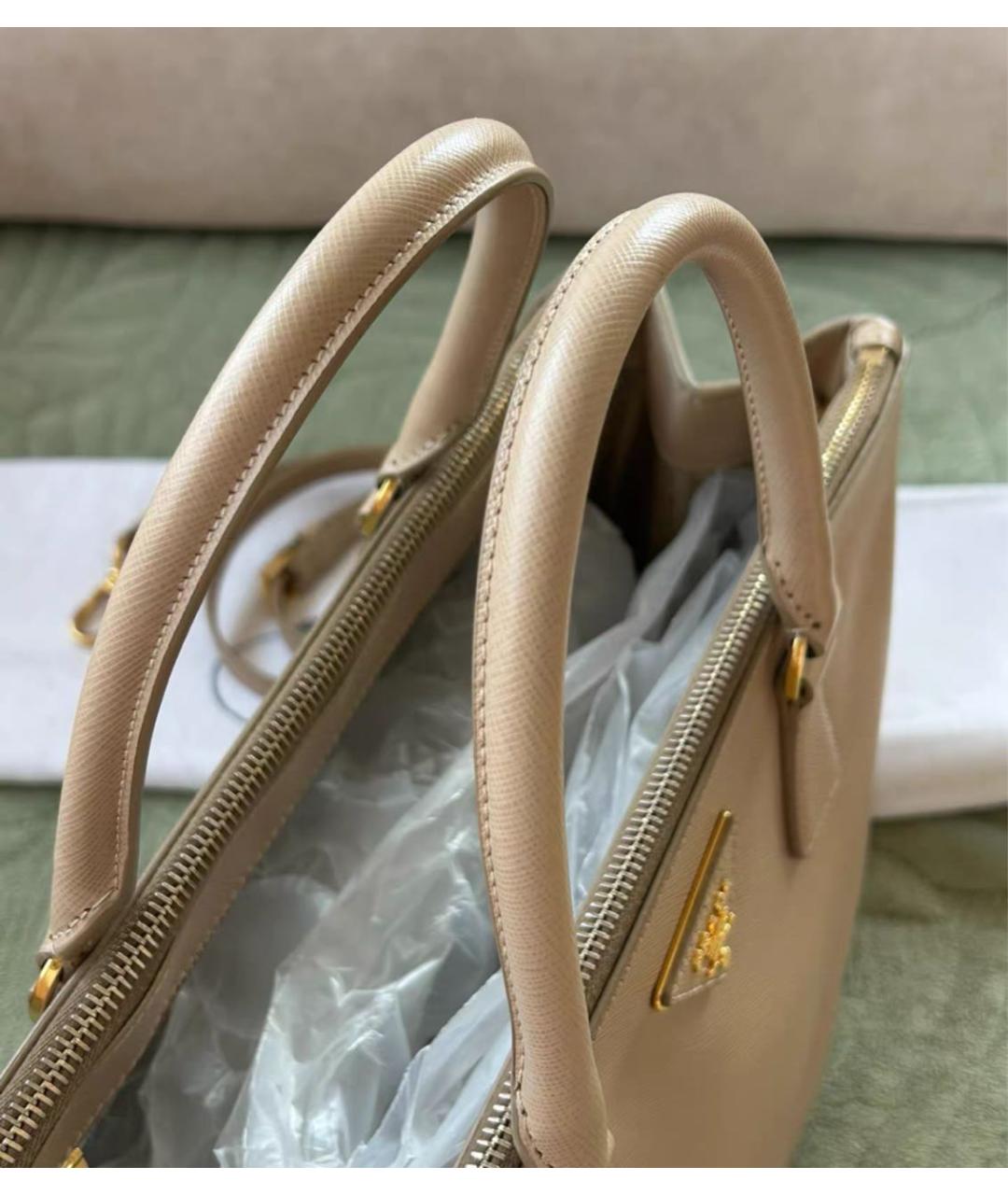 PRADA Бежевая кожаная сумка тоут, фото 3