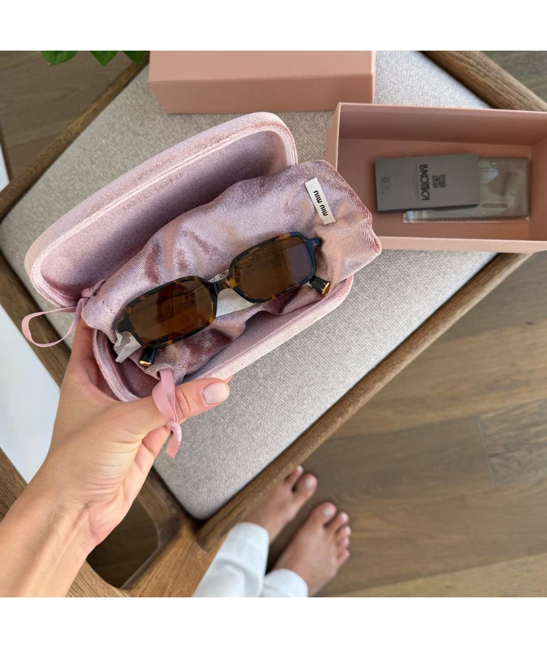 MIU MIU Коричневые пластиковые солнцезащитные очки, фото 4