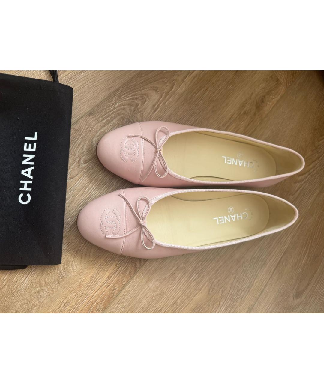 CHANEL Розовые кожаные балетки, фото 2