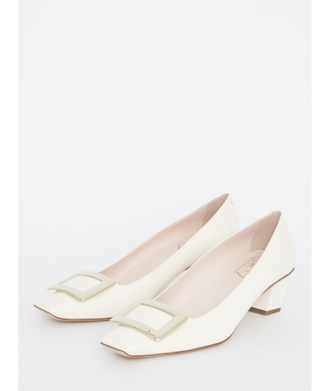 ROGER VIVIER Белые туфли из лакированной кожи, фото 2