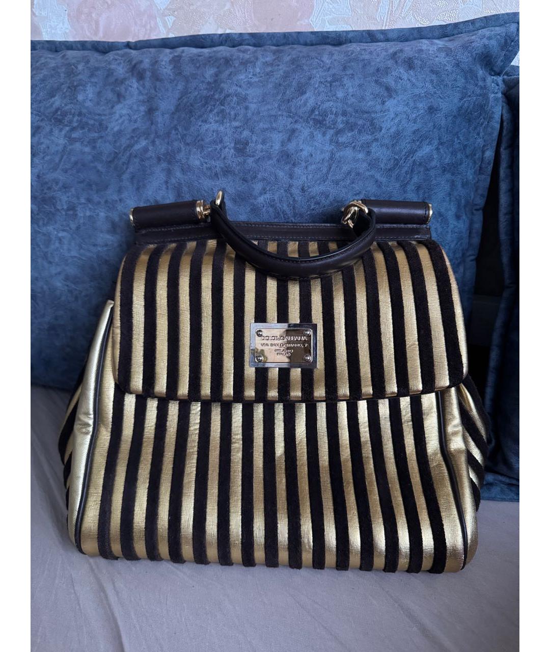 DOLCE&GABBANA Золотая замшевая сумка с короткими ручками, фото 9