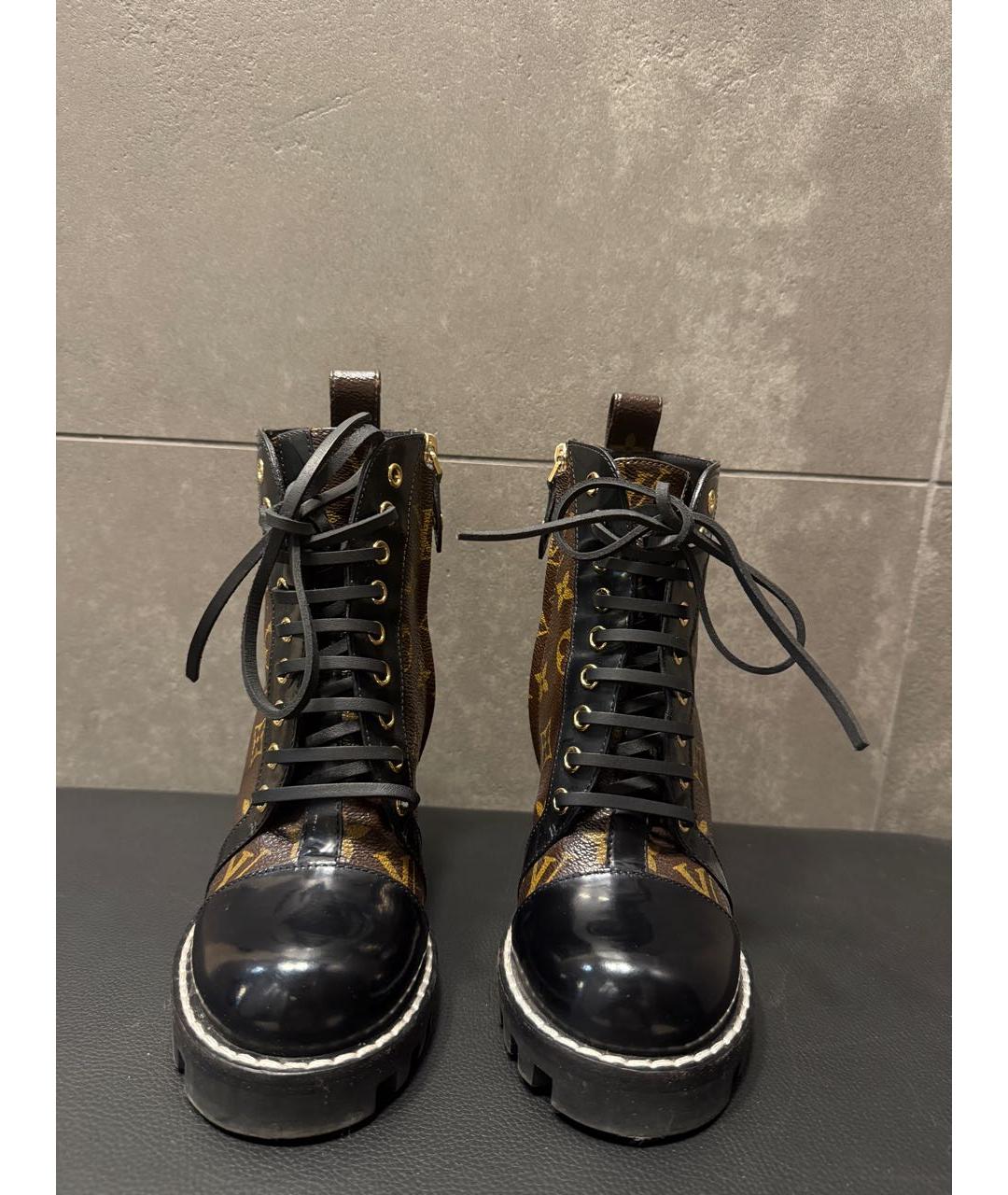 LOUIS VUITTON Черные ботильоны, фото 2