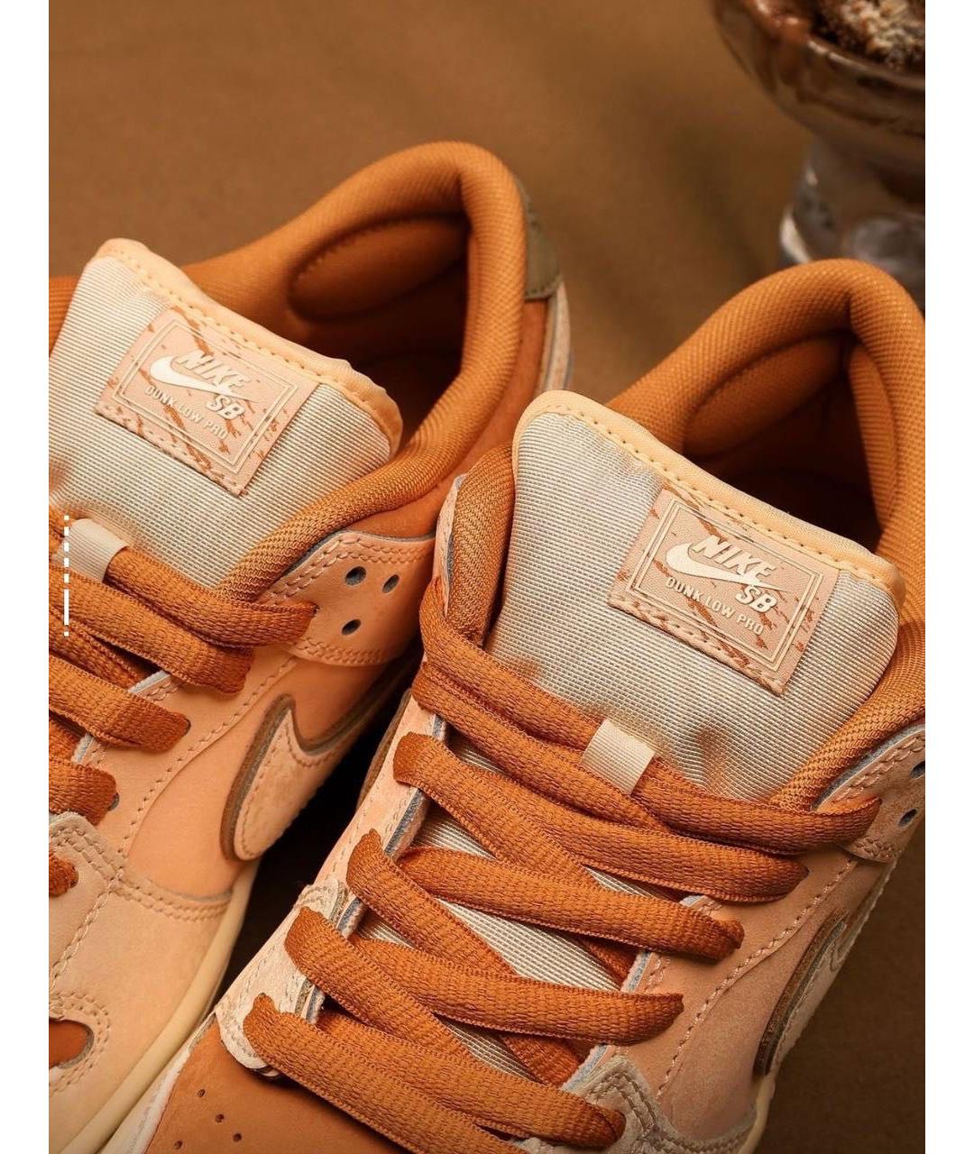 NIKE Оранжевое замшевые кеды, фото 3
