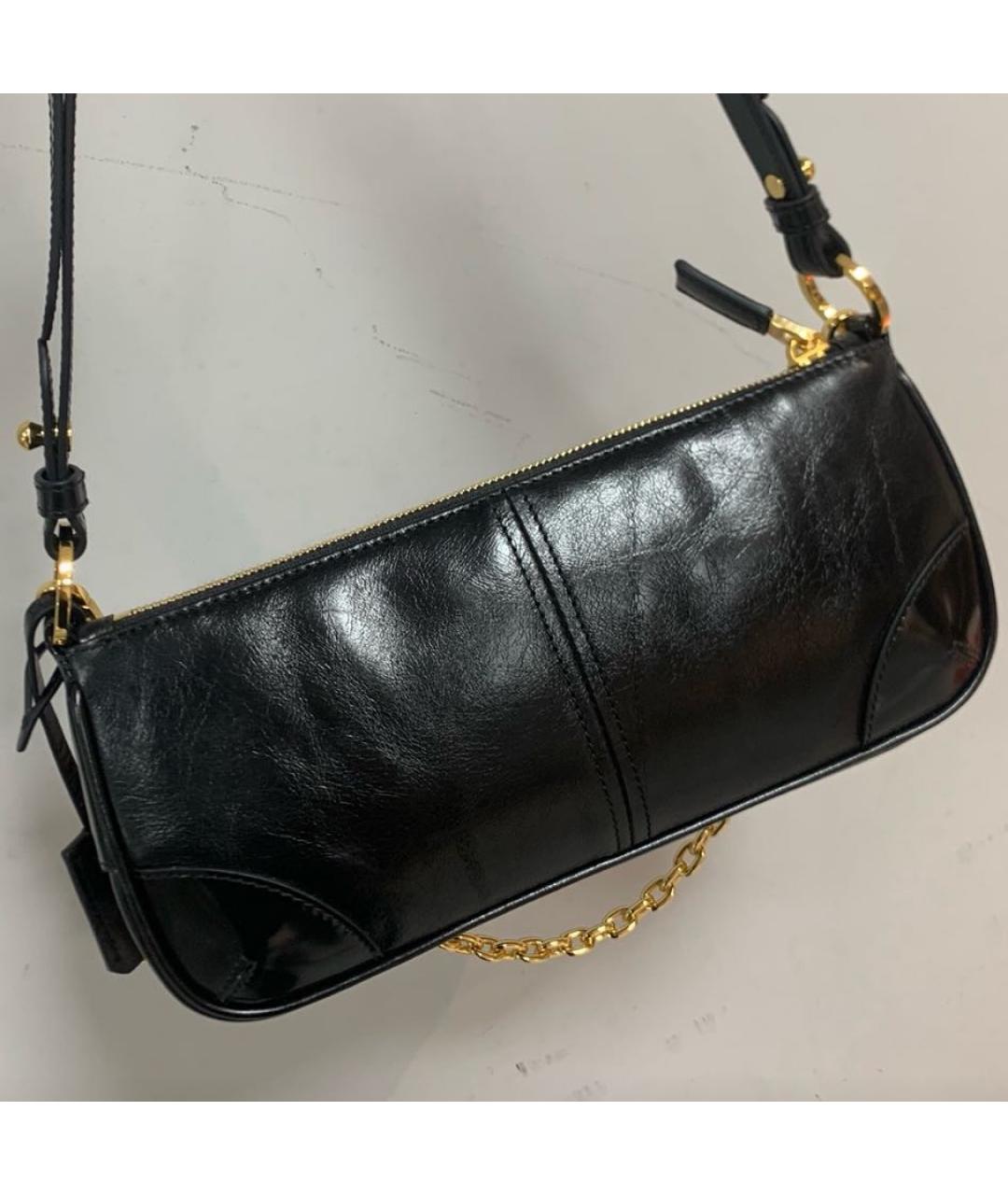 PRADA Черная сумка с короткими ручками из лакированной кожи, фото 2