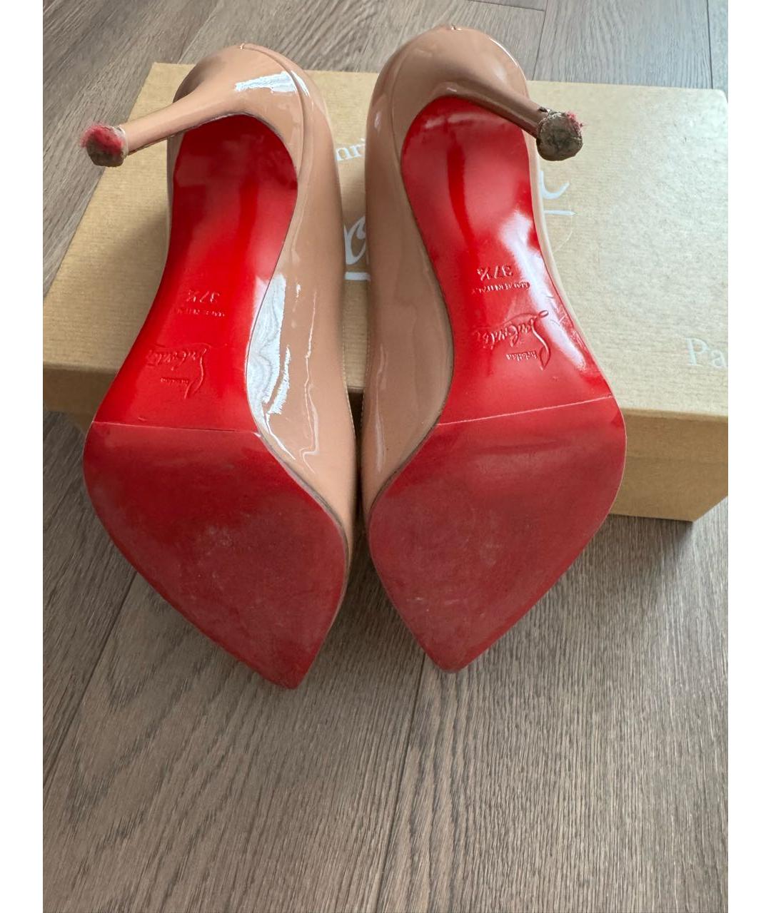 CHRISTIAN LOUBOUTIN Бежевые кожаные туфли, фото 3