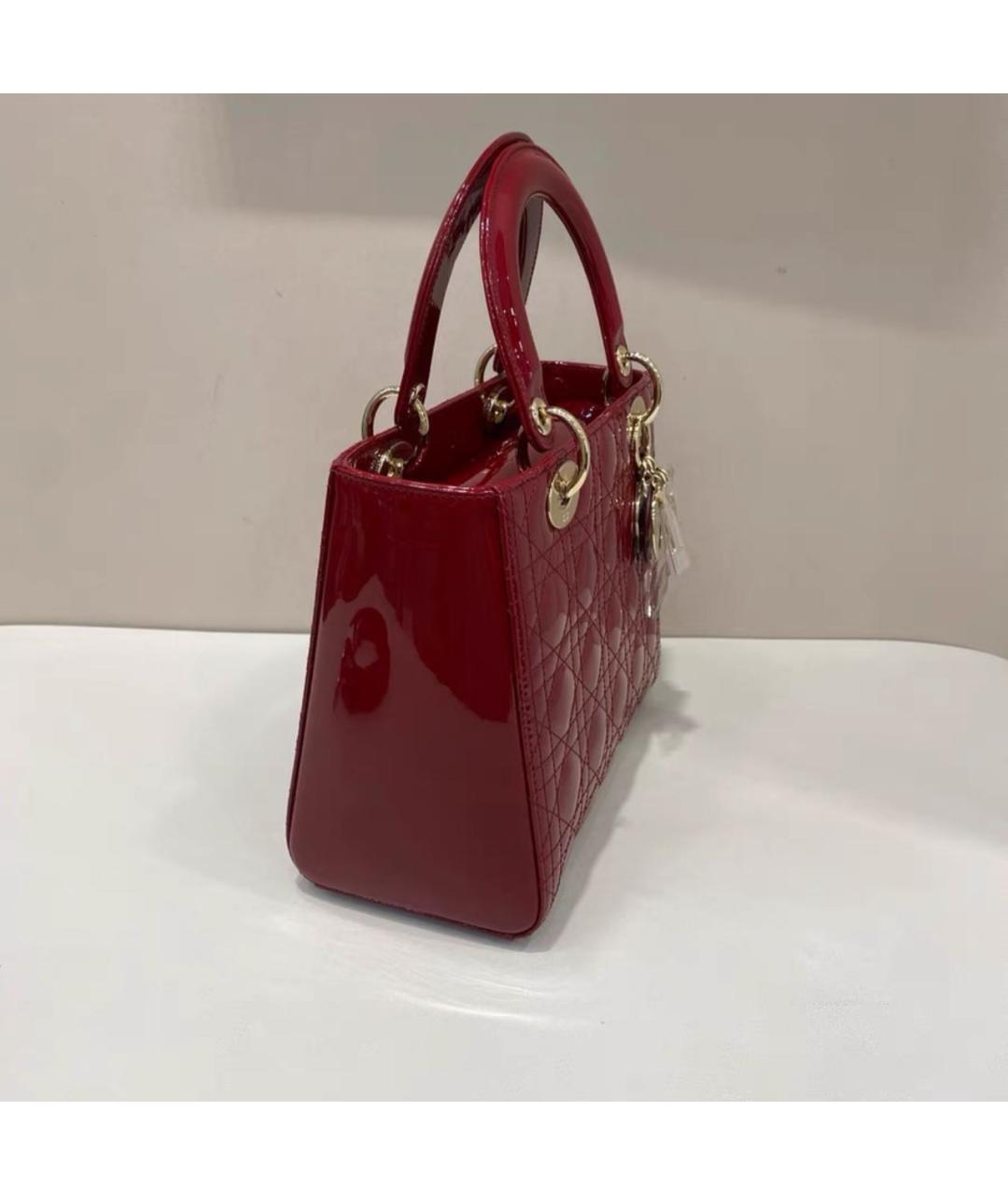 CHRISTIAN DIOR Красная сумка тоут из лакированной кожи, фото 3