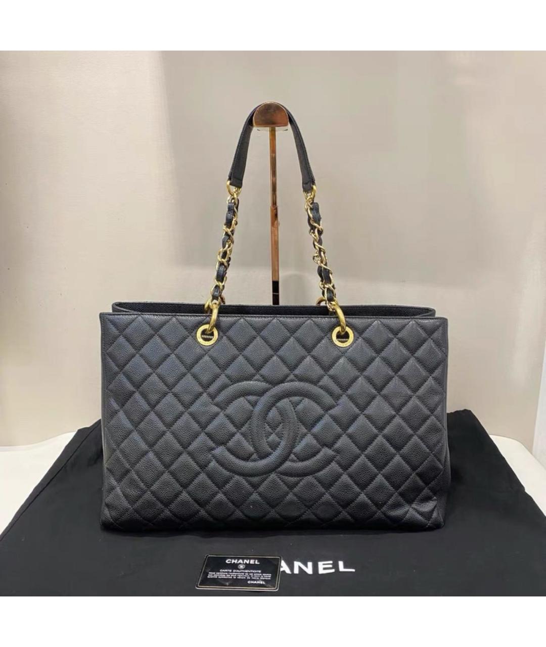 CHANEL Черная кожаная сумка тоут, фото 8