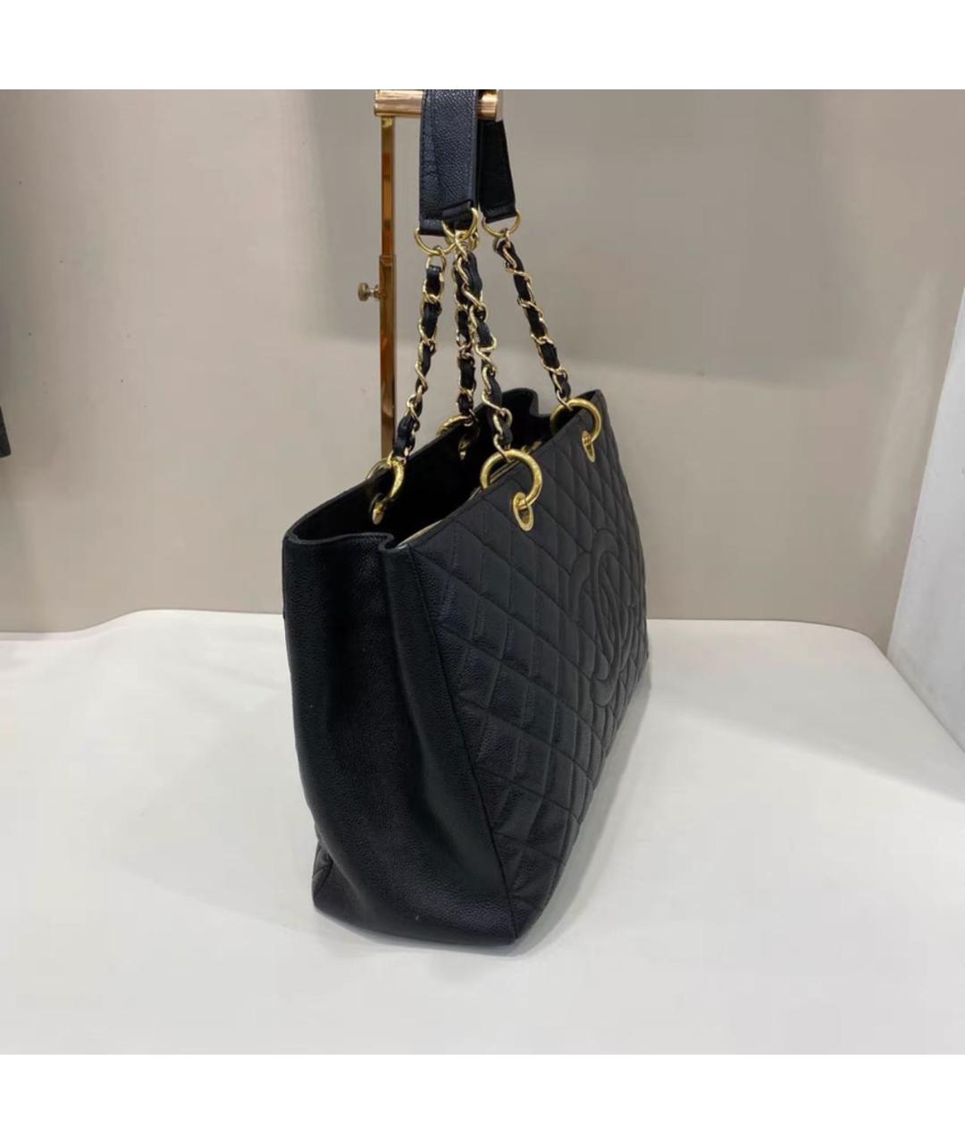 CHANEL Черная кожаная сумка тоут, фото 4