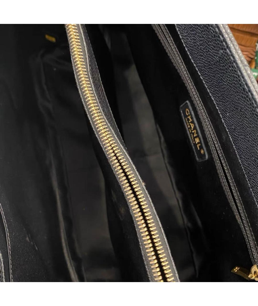 CHANEL Черная кожаная сумка тоут, фото 6