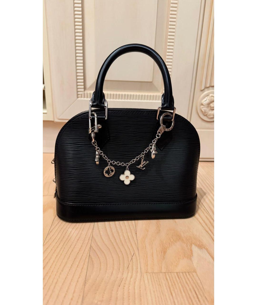 LOUIS VUITTON Серебрянный брелок, фото 4