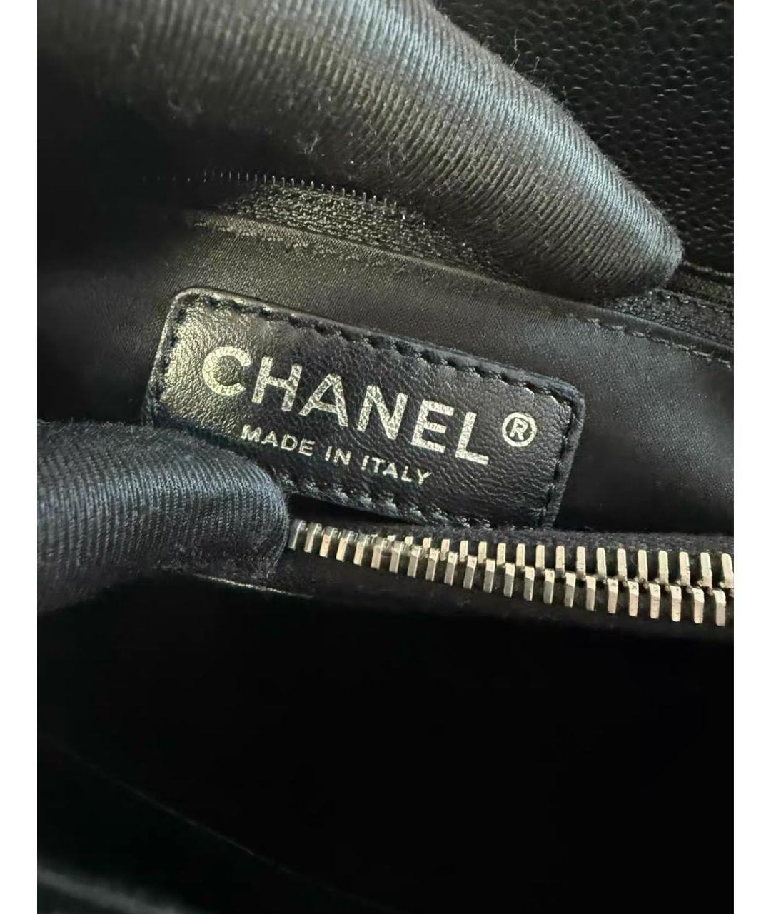 CHANEL Черная кожаная сумка тоут, фото 5