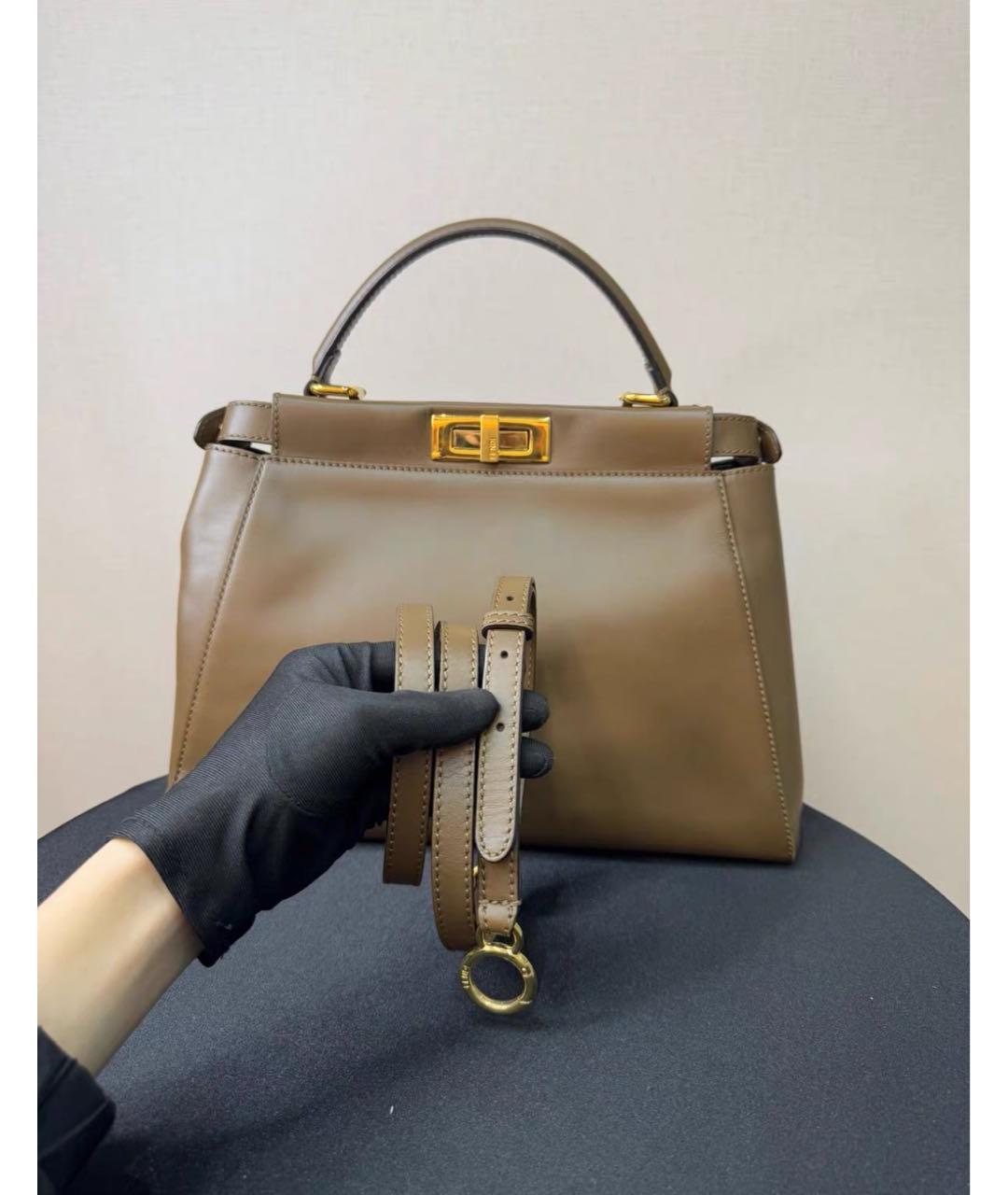 FENDI Коричневая кожаная сумка с короткими ручками, фото 3
