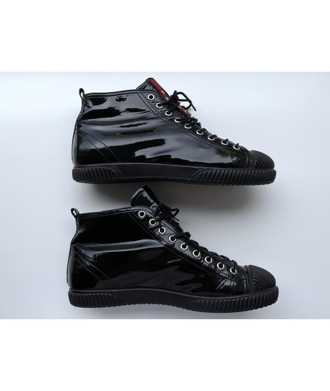 PRADA Черные кеды из лакированной кожи, фото 5