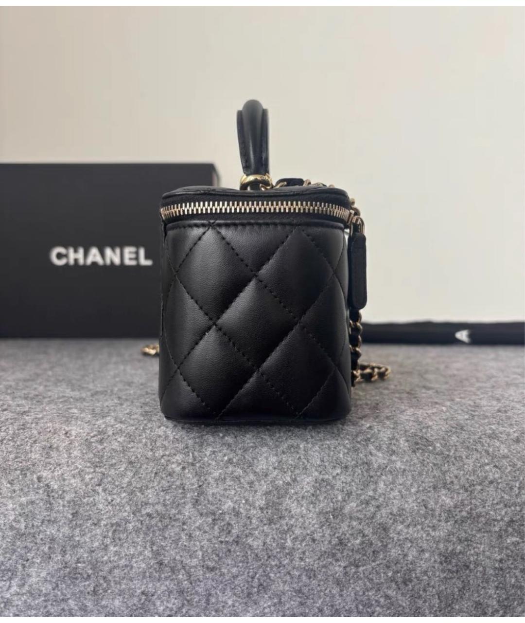 CHANEL Черная кожаная сумка с короткими ручками, фото 4