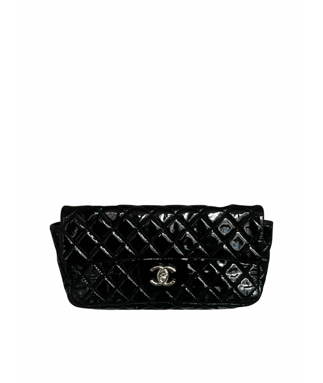 CHANEL Черная сумка через плечо из лакированной кожи, фото 1