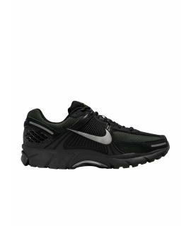 NIKE Низкие кроссовки / кеды