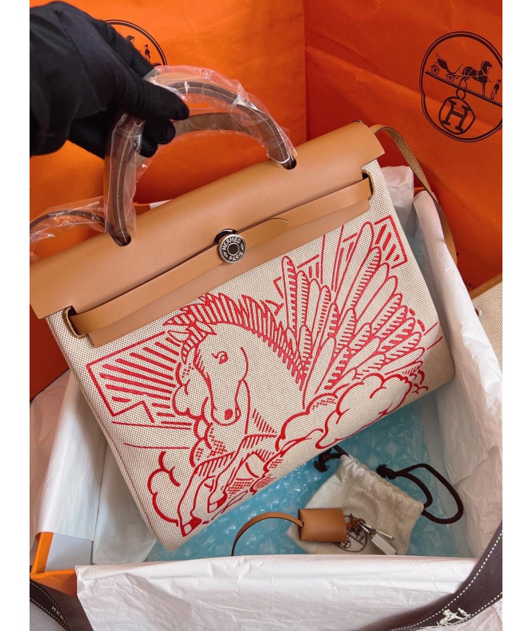 HERMES Бежевая тканевая сумка через плечо, фото 2