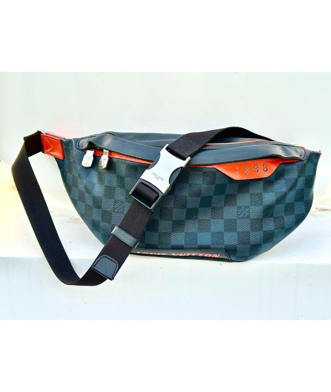 LOUIS VUITTON Антрацитовая кожаная поясная сумка, фото 2