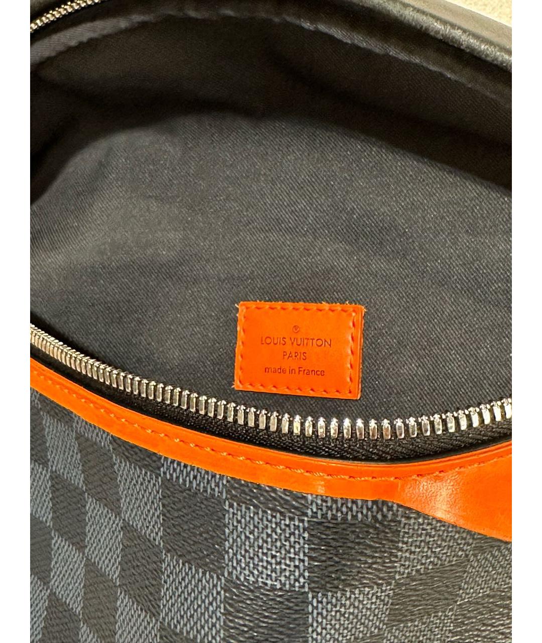 LOUIS VUITTON Антрацитовая кожаная поясная сумка, фото 7