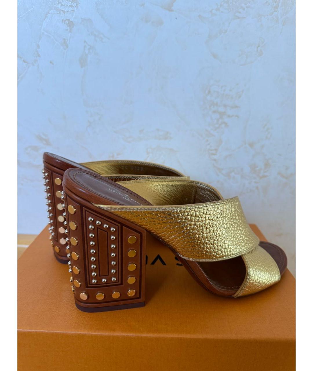 LOUIS VUITTON Золотые кожаные мюли, фото 5