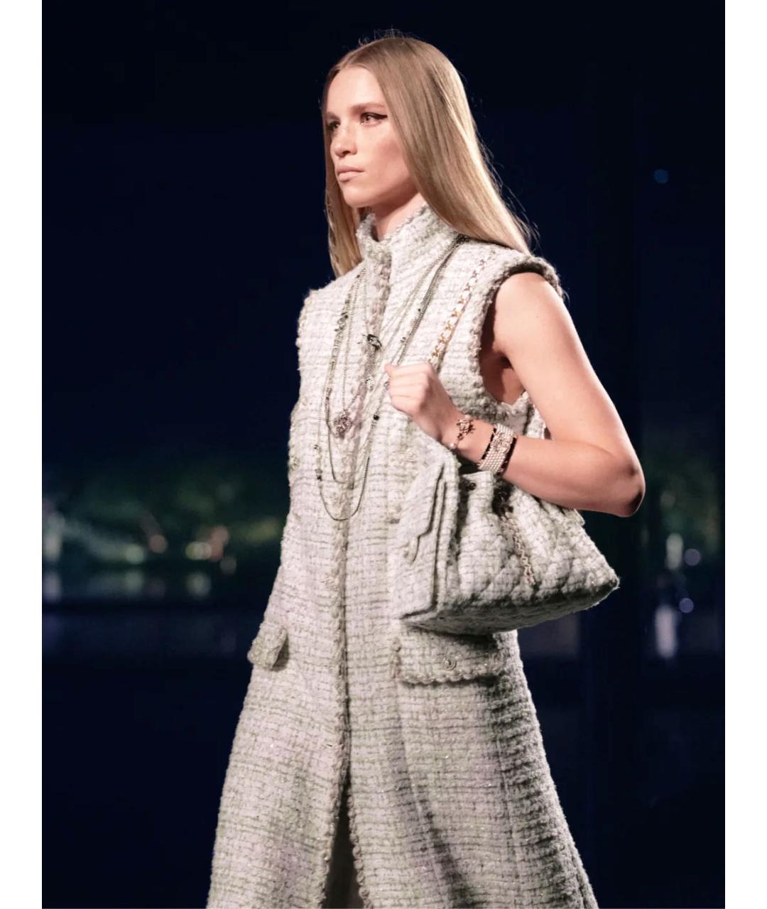 CHANEL Бежевая твидовая сумка тоут, фото 9