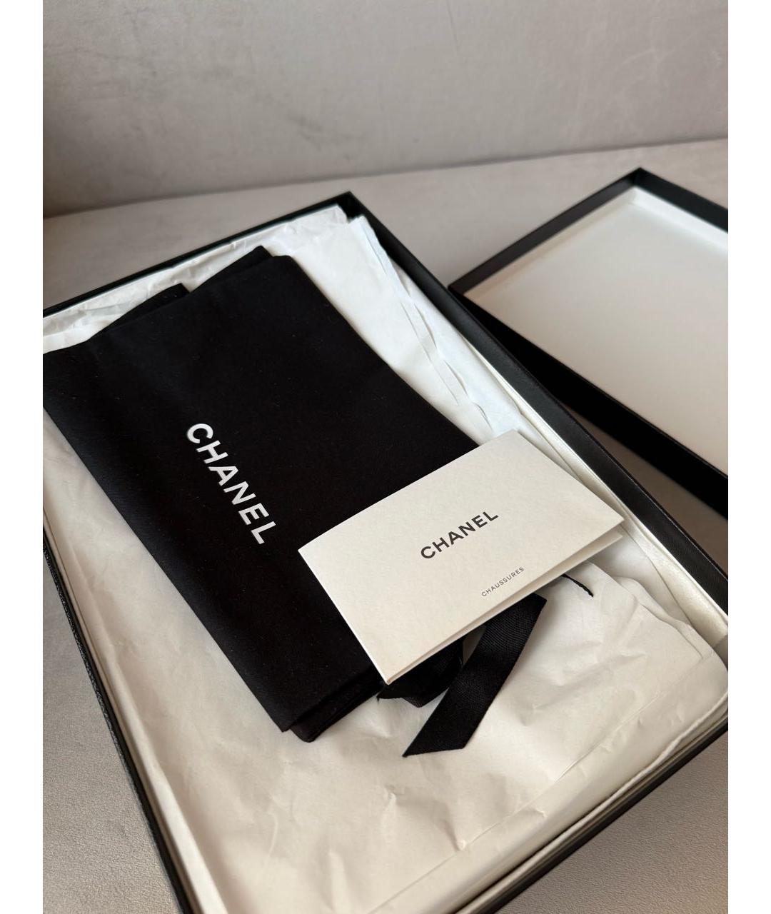 CHANEL Белые кожаные туфли, фото 3