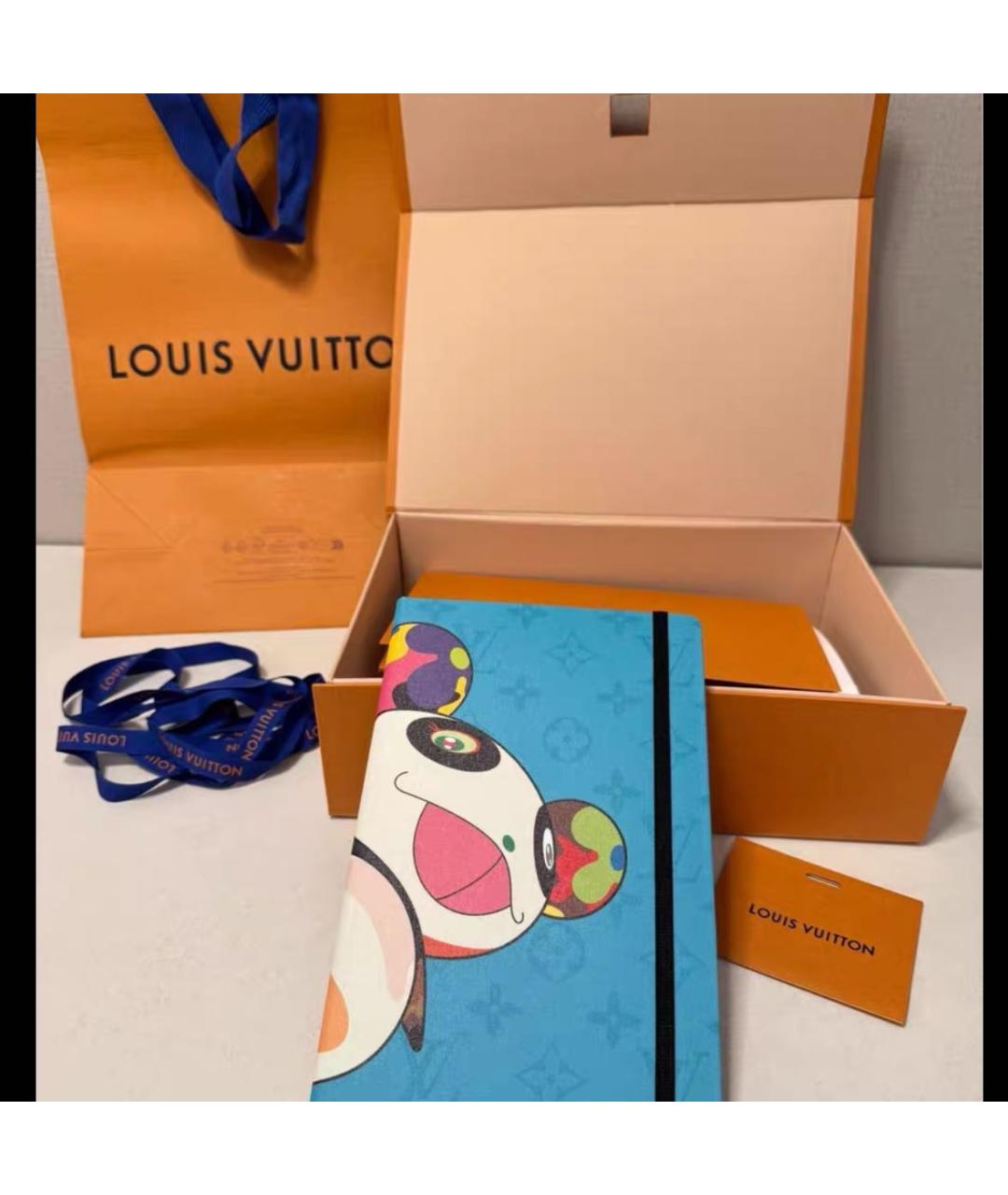 LOUIS VUITTON Книга, фото 2