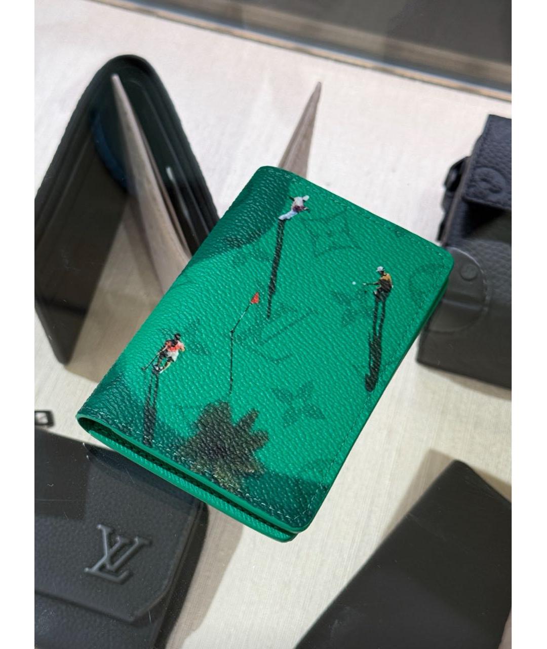 LOUIS VUITTON Зеленый кожаный кошелек, фото 2