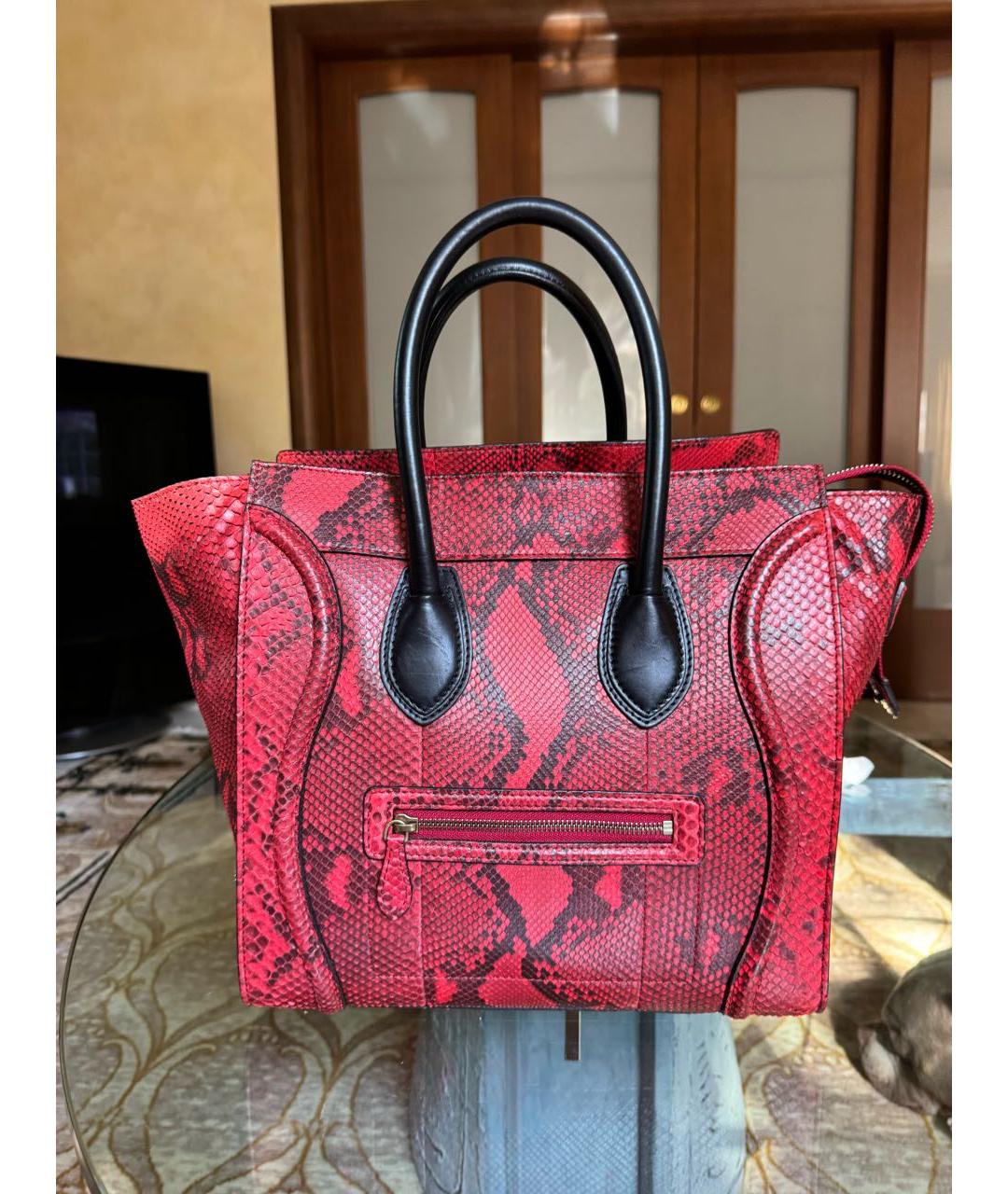 CELINE Красная сумка с короткими ручками из экзотической кожи, фото 9
