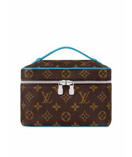 LOUIS VUITTON Косметичка
