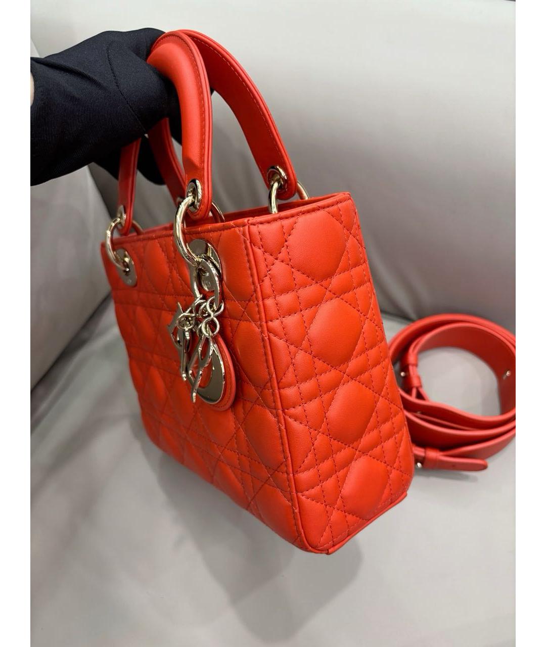 CHRISTIAN DIOR Оранжевая кожаная сумка с короткими ручками, фото 3