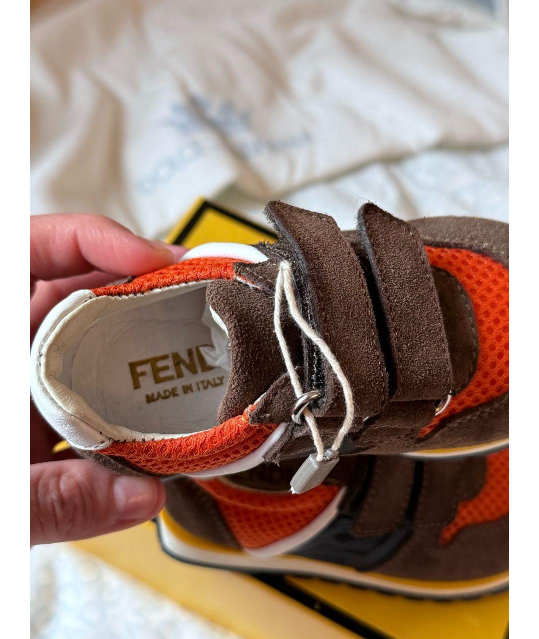 FENDI KIDS Коричневые замшевые кеды, фото 5