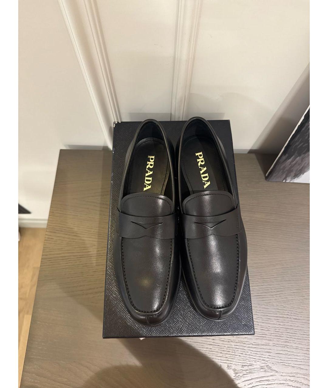 PRADA Черные кожаные лоферы, фото 2