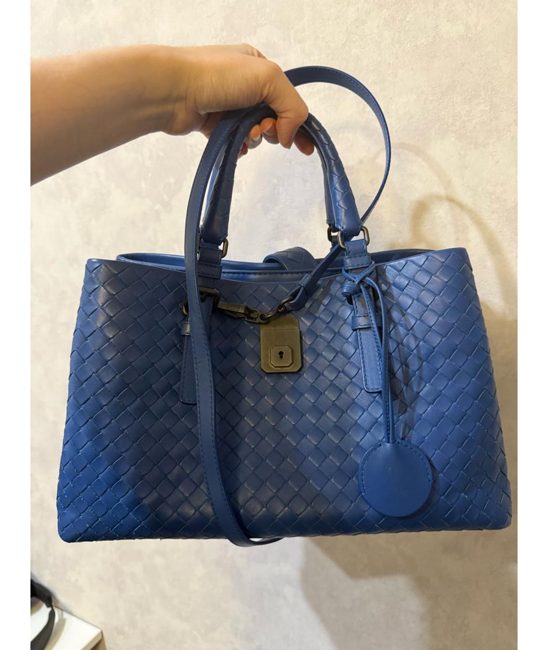 BOTTEGA VENETA Синяя кожаная сумка тоут, фото 2
