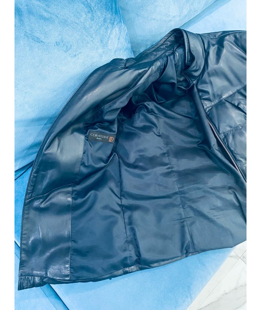CORNELIANI Темно-синий кожаный пуховик, фото 4