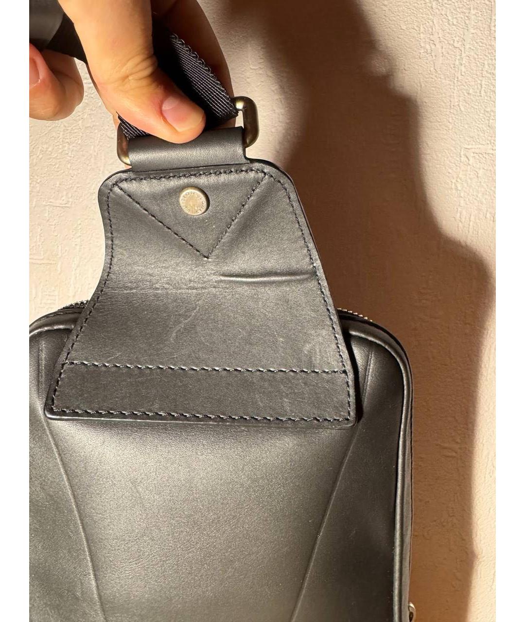 LOUIS VUITTON Черная кожаная сумка на плечо, фото 5