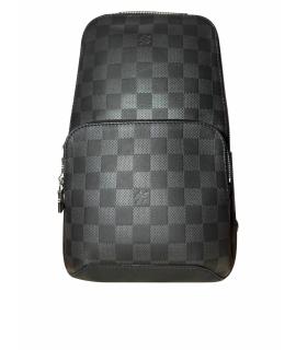 LOUIS VUITTON Сумка на плечо
