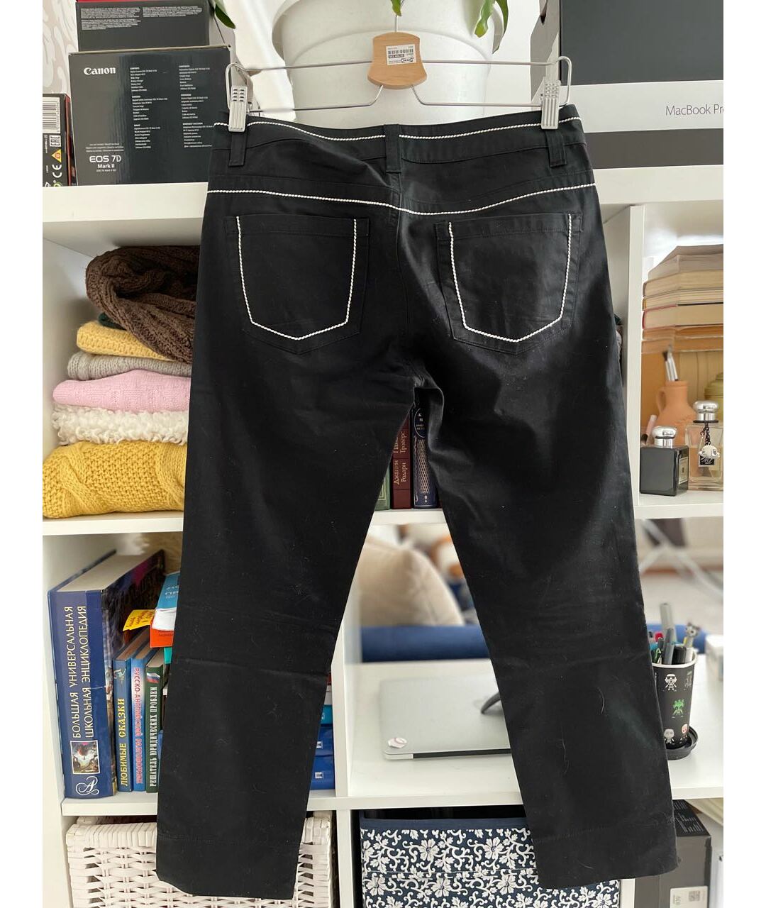 LOVE MOSCHINO Темно-синие хлопко-эластановые брюки узкие, фото 2
