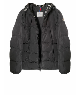 

Пуховик MONCLER